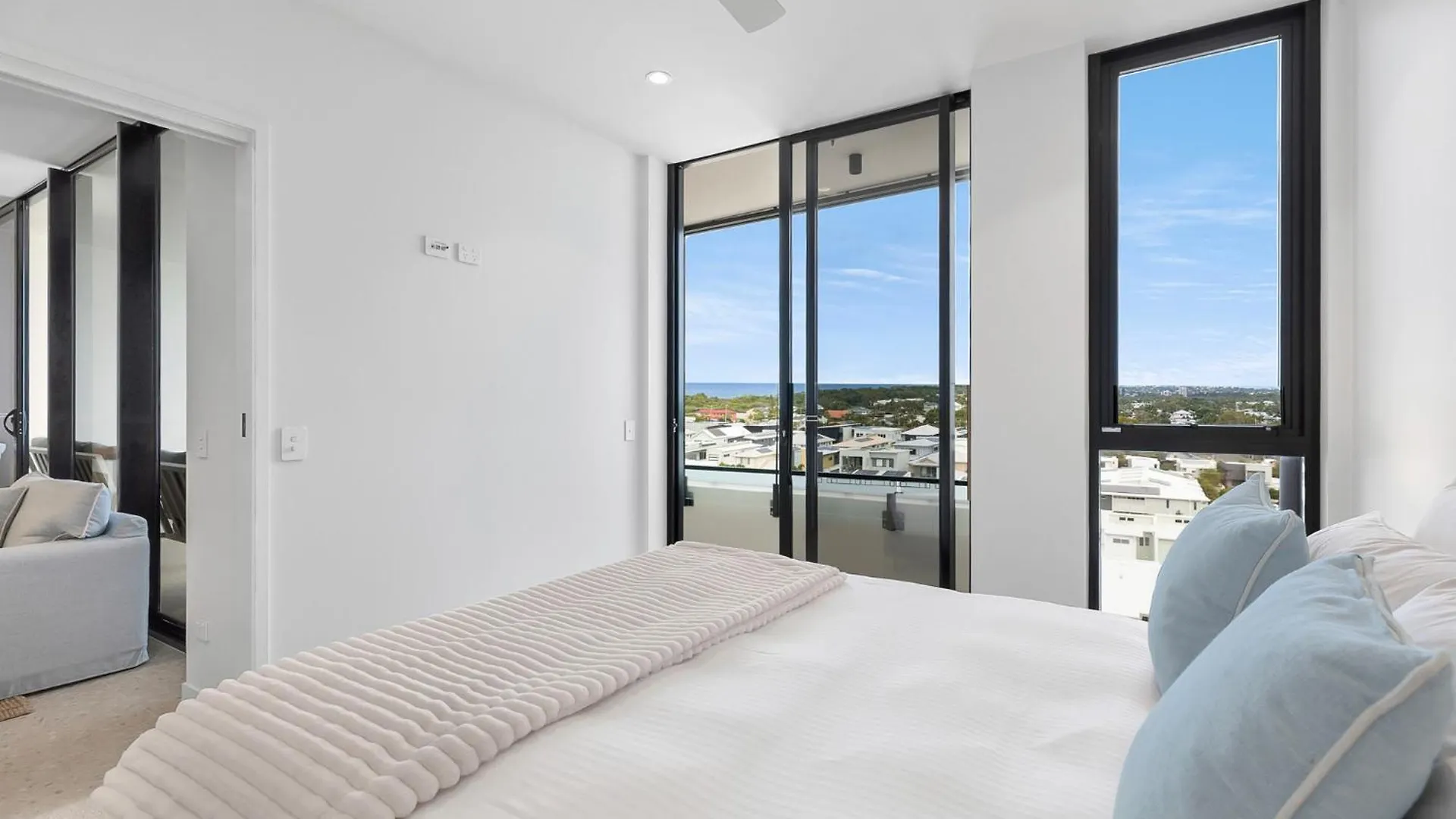 Bokarina Beach Apartments, Ascend Hotel Collection Кавана-Уотерс