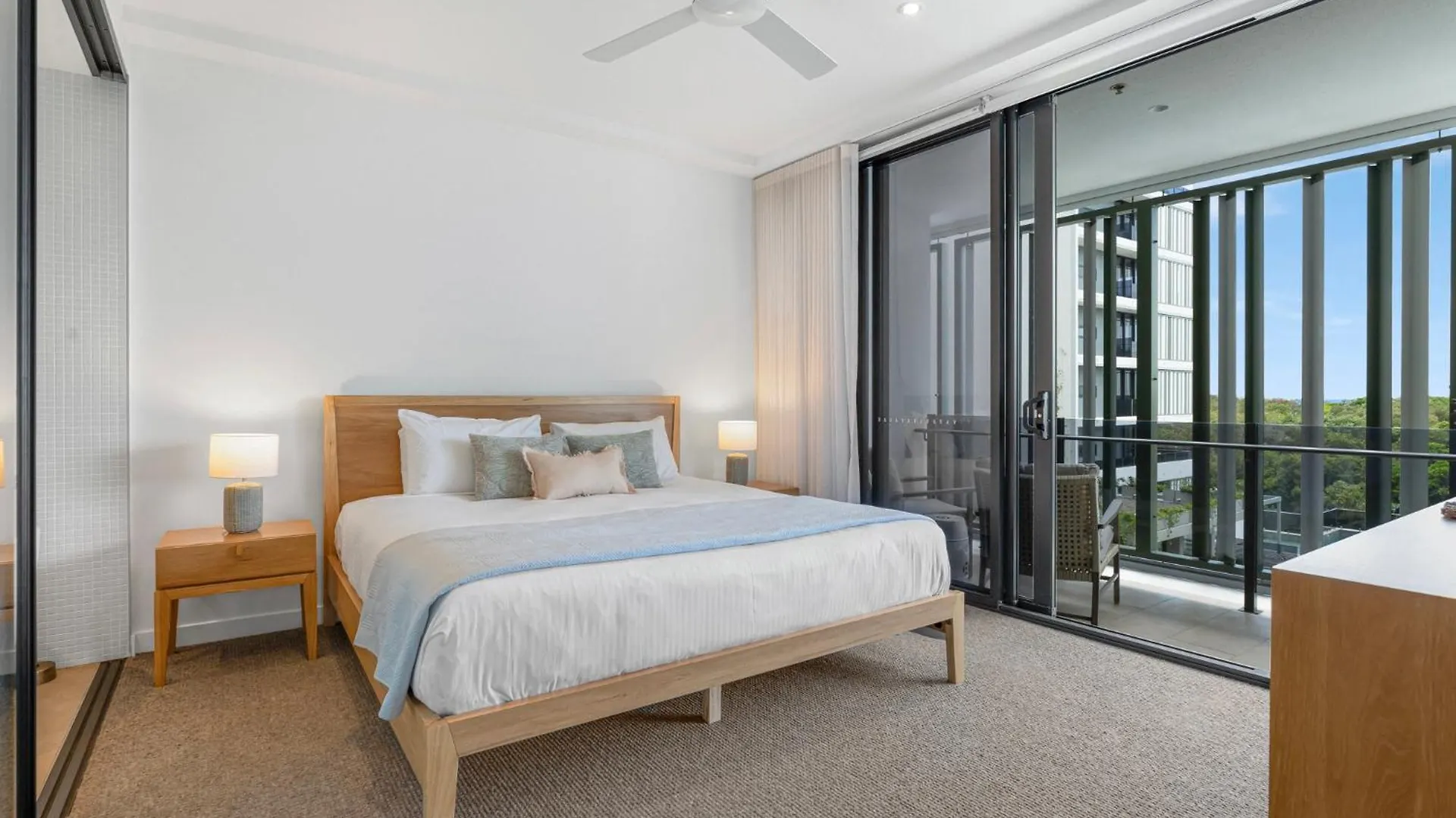 Bokarina Beach Apartments, Ascend Hotel Collection Кавана-Уотерс