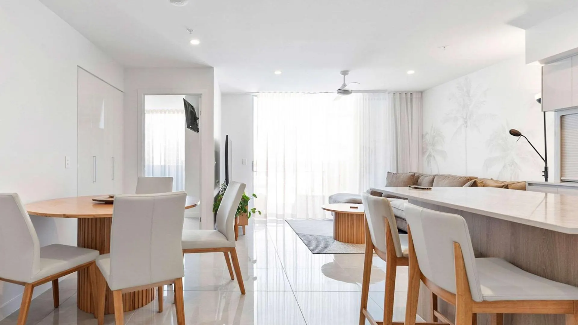 Bokarina Beach Apartments, Ascend Hotel Collection Кавана-Уотерс